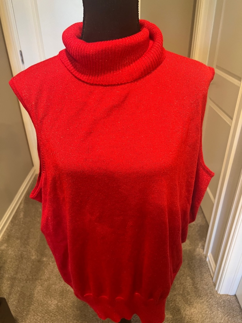 Liz & Me Red Sleeveless Metallic Turtleneck Sweater Sparkly